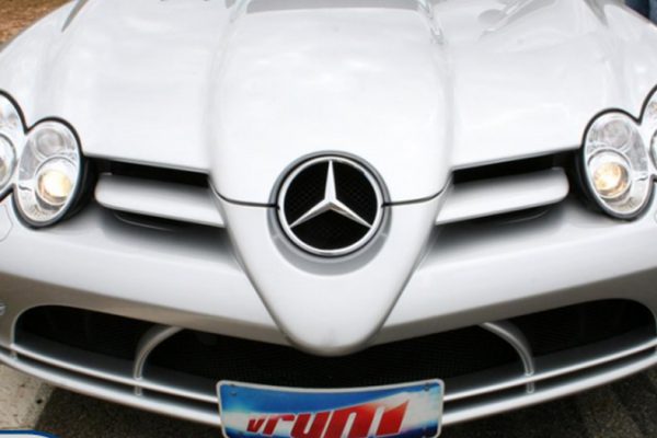 Vrum – Mercedes SLR 2010